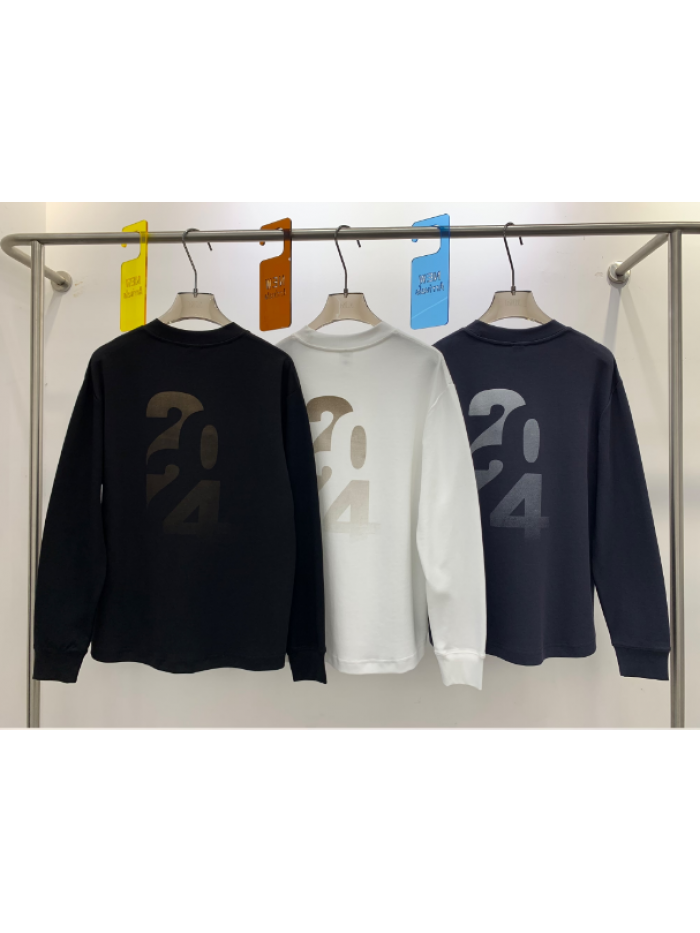 Men's long sleeve T-shirt